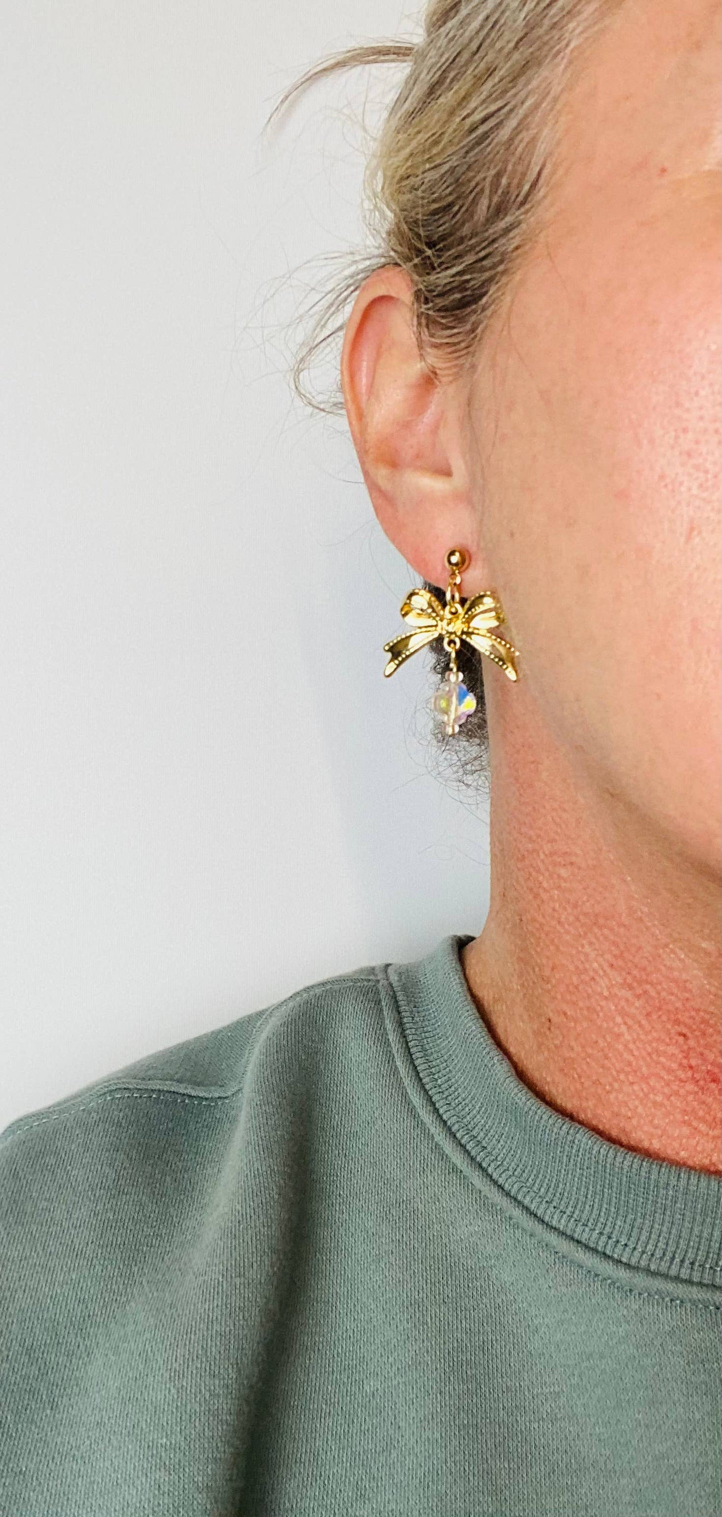 Gold Bow Crystal Drop Earrings – 18K Gold Plated Holiday