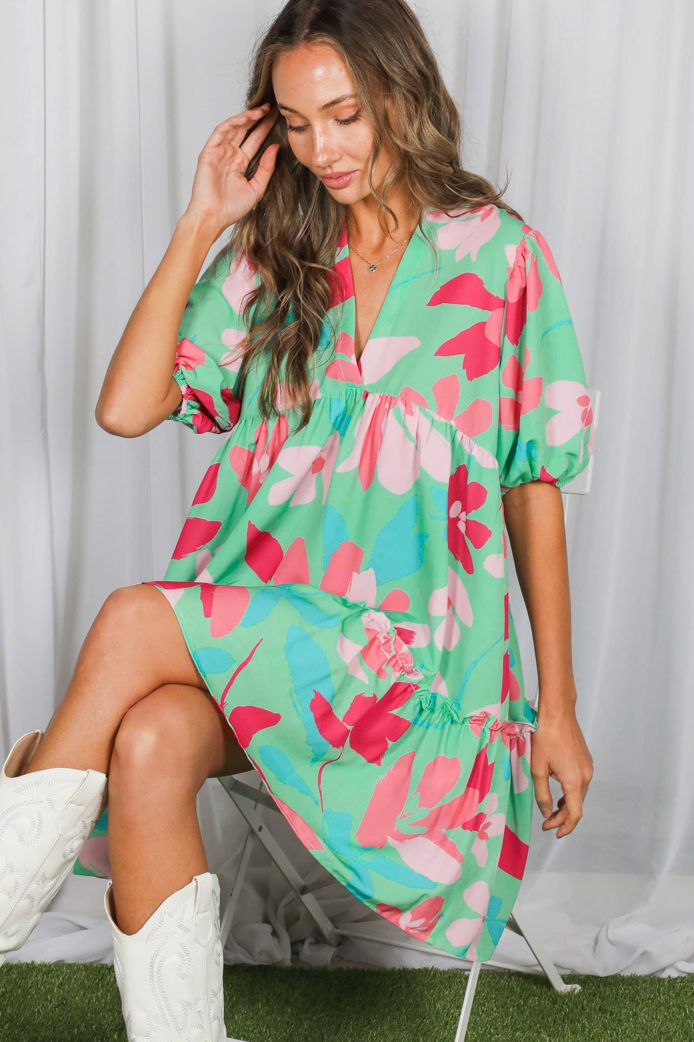 Floral Print V-Neck Tired Baby Doll Mini Dress VD82057M