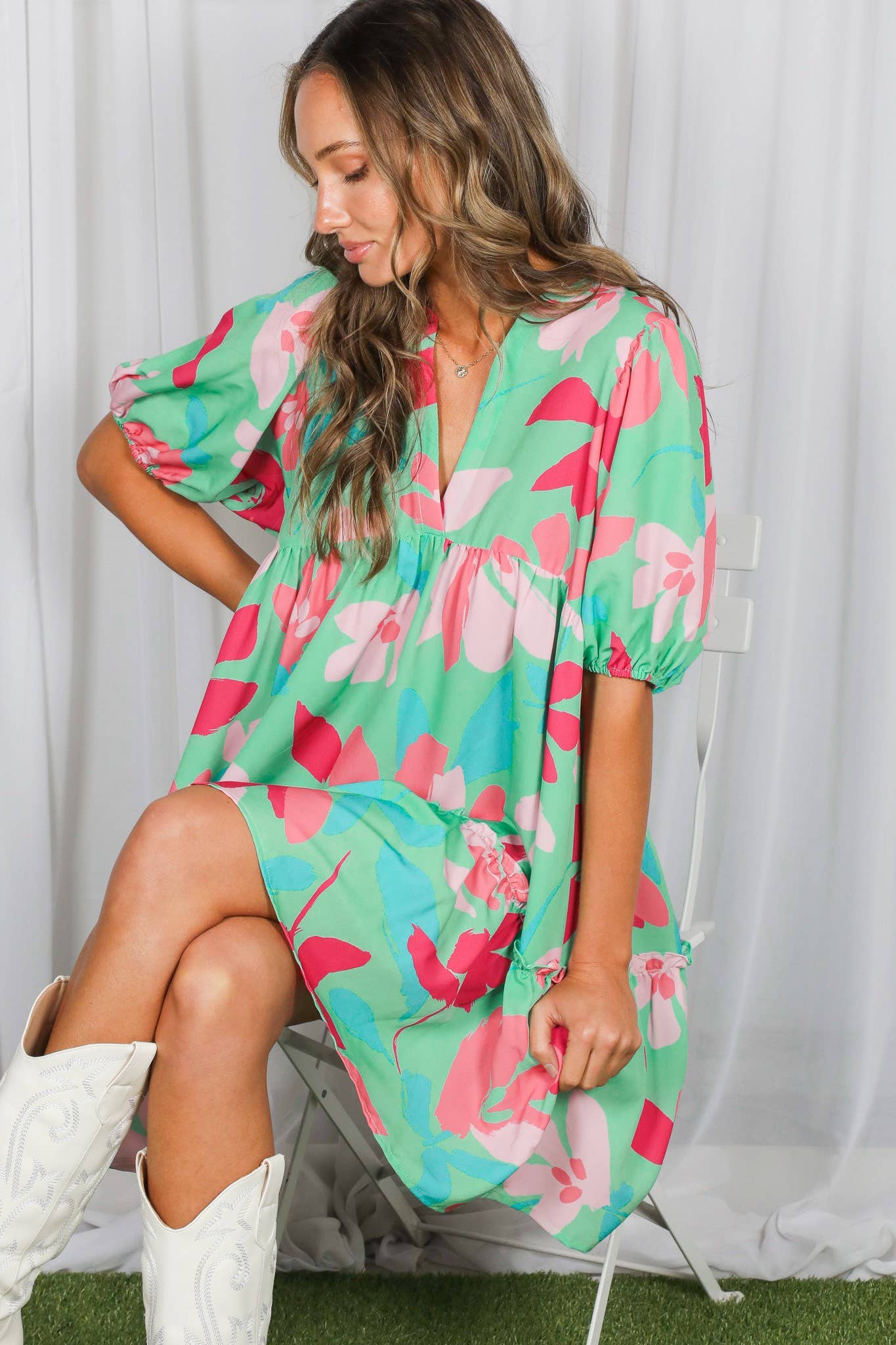 Floral Print V-Neck Tired Baby Doll Mini Dress VD82057M